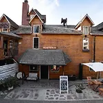 Hosteria La Luna