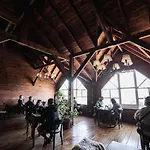 Hosteria La Luna